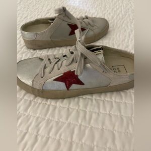 Shushop Philippa red star mule sneaker size 6